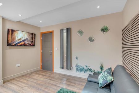 Studio to rent - Photo 5