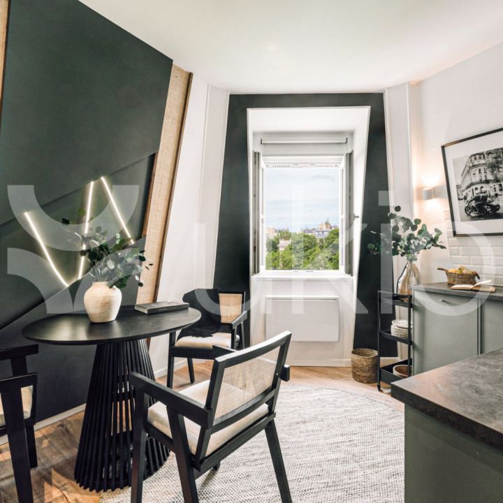 Appartement • Chaillot - Photo 1