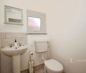 3 bedroom house to rent Church Road, Nuneaton, Warwickshire, CV10 - Photo 6