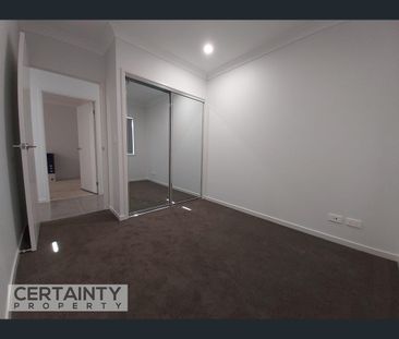 10 Pegasus St, Box Hill, NSW 2765 - Photo 6