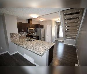 2 Bed 2.5 Bath Garage Chappelle Townhouse For Rent - Photo 5