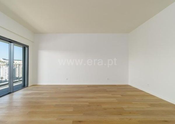 Apartamento T2 em Lisboa