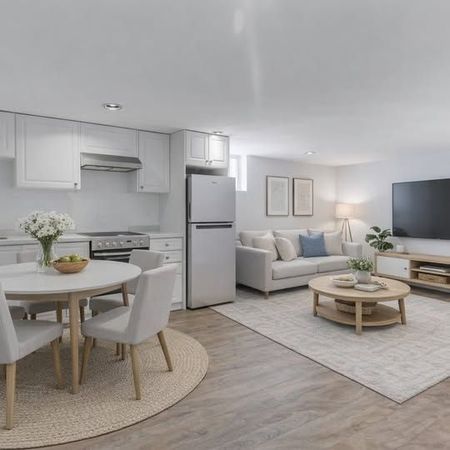 For Lease - 11 Fairside Avenue Unit# 2, Toronto, Ontario - Photo 3
