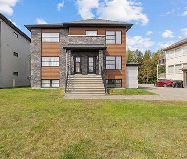 10275 Rue Henri-Piché, J7N 0M2, Mirabel - Photo 2
