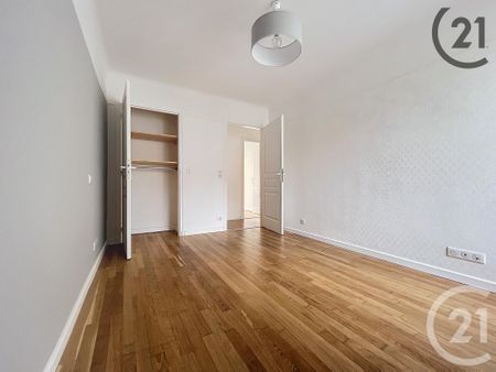 Location Appartement 3 pièces 68m² TROYES 10000 - Photo 3