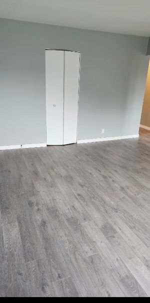 5 1/2 Logement Appartement à louer - Photo 1