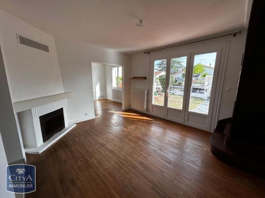 Location Maison 5 pièces 105m² MONT DE MARSAN 40000 - Photo 1