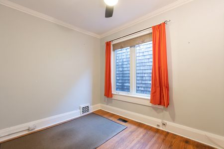 For Lease - 70 Lawlor Avenue, Toronto, Ontario - Photo 4