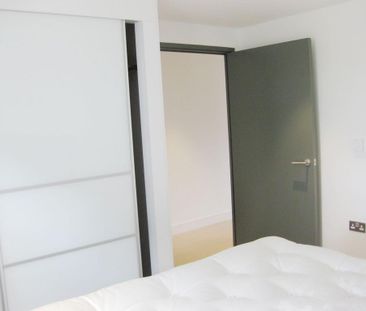1 bedroom flat to rent - Photo 6