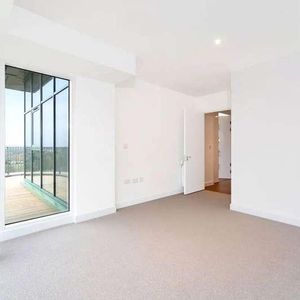 Grayston House, Astell Road, London, SE3 - Photo 2