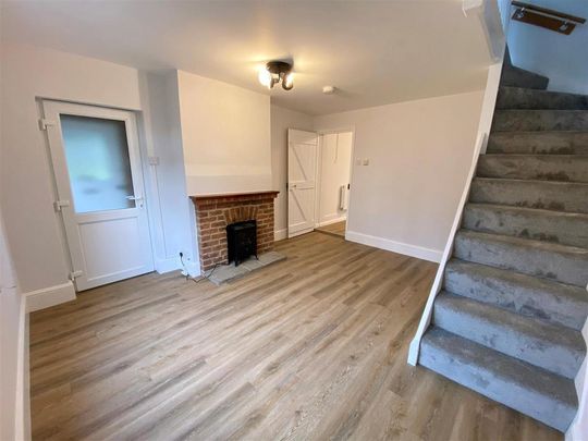 1 bedroom end of terrace house to rent - Photo 1