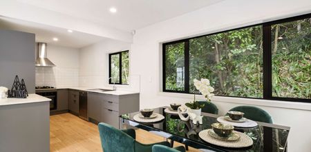 Smart, Well-designed Home in Parnell - Photo 4