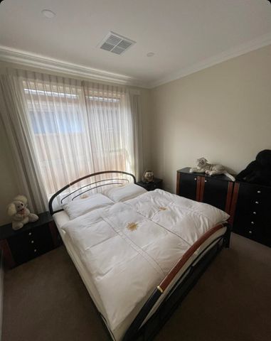 Lockleys - Photo 5