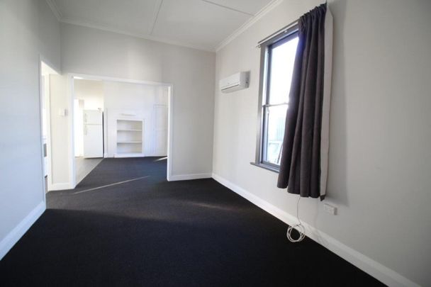 Fantastic Location so close to town. - Photo 1