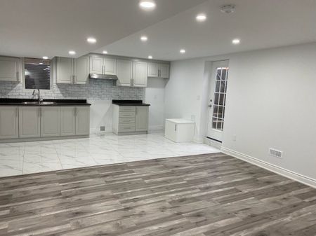 For Lease - 1368 Connaught Terrace Unit# Bsmt, Milton, Ontario - Photo 5