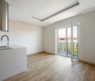 1 Bedroom Apartment with garden, Cascais - Photo 3