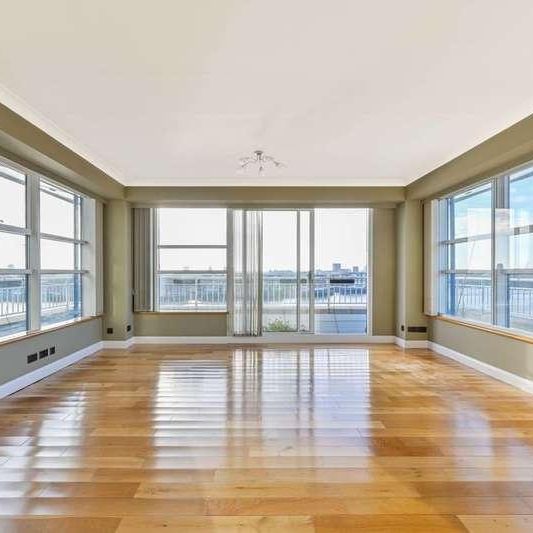 Jardine Road, Limehouse, E1W - Photo 1