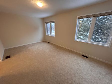 For Lease - 9 Radium Common, Cambridge, Ontario - Photo 4
