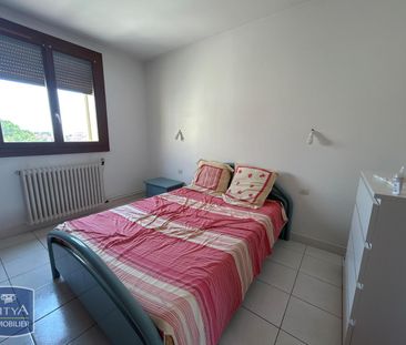 Location Appartement 3 pièces 79m² AGEN 47000 - Photo 2