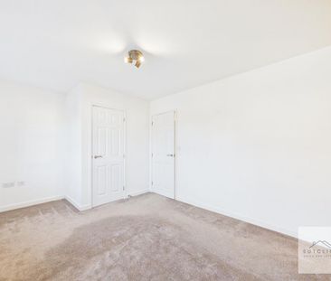 2 bedroom semi-detached house to rent - Photo 4