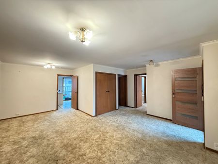 2/16 Herald Street, Cheltenham - Photo 2