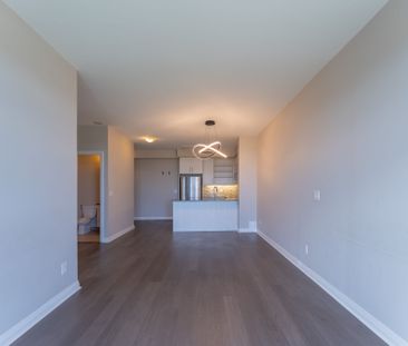 For Lease - 55 Oneida Crescent Unit# 1401, Richmond Hill, Ontario - Photo 2