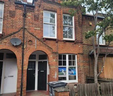 1 Bed Flat, Moselle Avenue, N22 - Photo 1