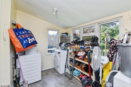 Crescent Road - Photo 3