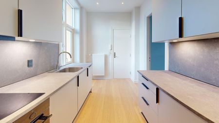 NYRENOVERET 2-værelses med altan og unik placering ved Frederikstorv - Photo 5