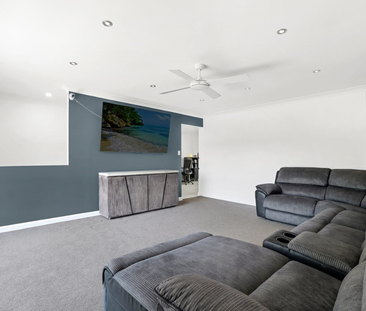 33 Charlies Crossing Road, Upper Coomera QLD 4209 - House For Rent ... - Photo 2