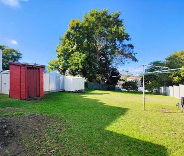 3Bed house with prime location at a quiet street. - Photo 5