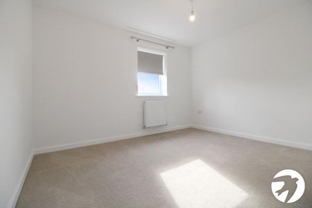 4 bedroom detached house to rent - Photo 5