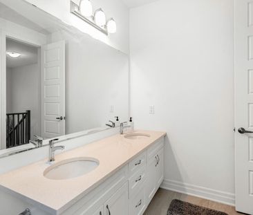 For Lease - 1796 Thames Circle, Milton, Ontario - Photo 3