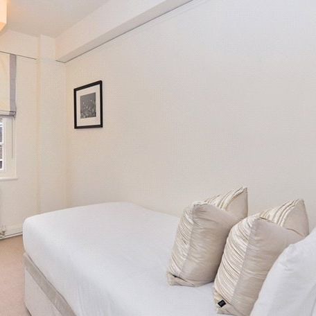 Fulham Road, London - Photo 1