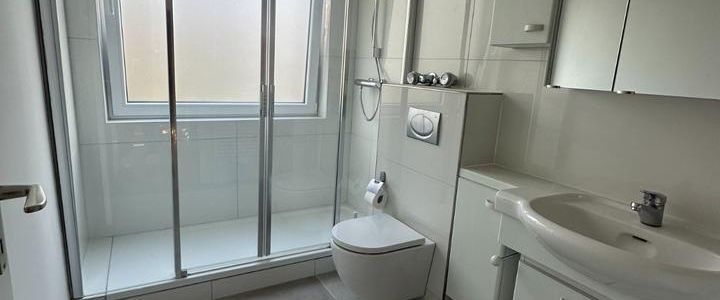 Kernsaniert! 3-Zimmer-Wohnung mit Balkon & Garage in Huchting - Foto 1