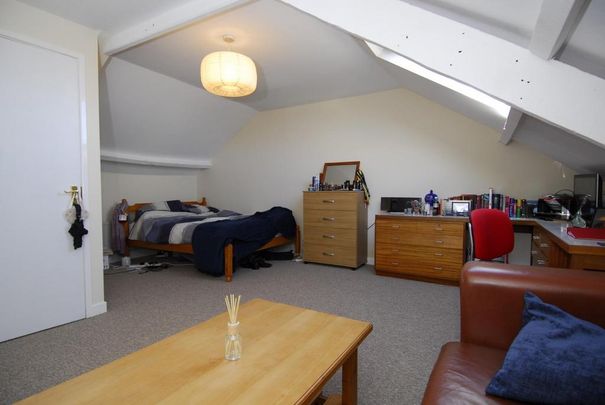 5 bedroom house to rent - Photo 1