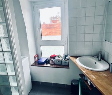 Location Appartement 2 pièces 62m² CLERMONT FERRAND 63000 - Photo 1