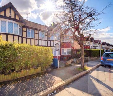 3 bedroom terraced house to rent - Photo 4