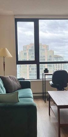 Chic 1 bedroom condo - Photo 1