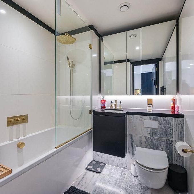 1 bedroom flat to rent - Photo 1