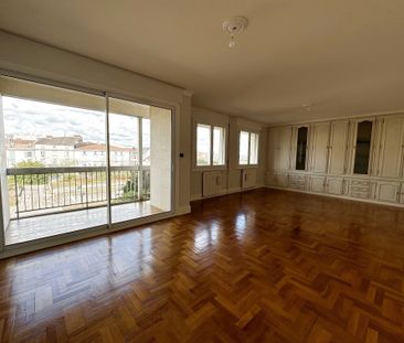 Location Appartement 3 pièces 97m² LIMOGES 87000 - Photo 3