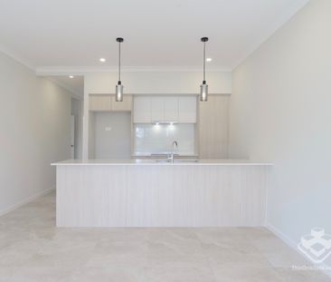 Brand New Modern 4 Bedder + MPR Family Home - Photo 6