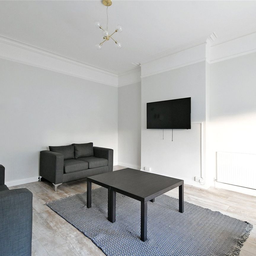 6 bedroom house to rent Granville Road, Sheffield, S2 - Photo 1
