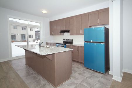 For Lease - 274 Ormiston Crescent, Barrhaven, Ontario - Photo 4