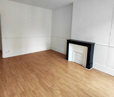 Appartement à louer 2 pièces • 39,45 m2 Les Lilas - Photo 2