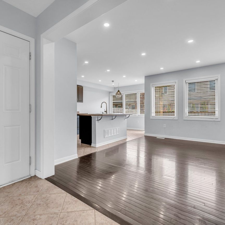 For Lease - 74 Michigan Avenue, Cambridge, Ontario - Photo 1