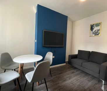 Fitzwarren Street, Salford - Photo 6