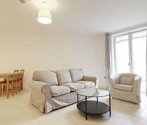 2 Bedrooms Flat to rent in Park View Mansions, Olympic Park Avenue, London E20 | £ 485 - Photo 1