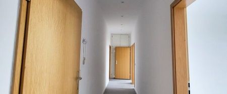 Wohnung mit schöner Sicht - 2-Räume + Bad und Küche auf der Rathenaustraße in Annaberg!! - Photo 1