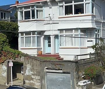 Incredible value large 2 bedroom flat - Photo 1